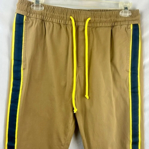 Dockers Alpha Khaki Pants Men Large Smart 360 Flex Elastic Wasit Stripe Tan Blue - Picture 2 of 8